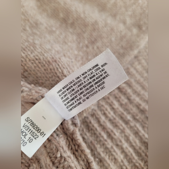 GAP knit self tie vest size S - Picture 8 of 8